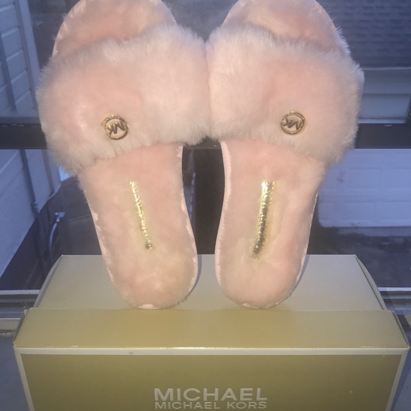 michael kors fuzzy slides